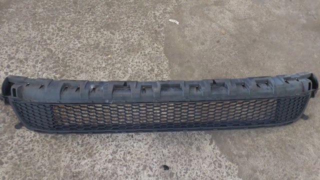 622544919R RENAULT Решетка бампера купить в Запорожье