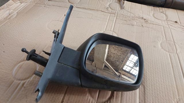 RENAULT 7701068835 Зеркало заднего вида правое в наличии Тернополь