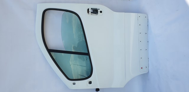 RENAULT 7751472214 Дверь передняя левая в наличии Днепр