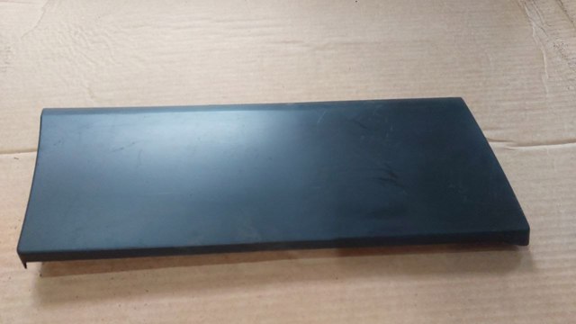 788129036R Накладка крыла заднего правого купить Черкассы