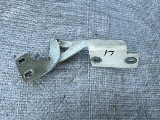 PEUGEOT 791281 Петля капота правая в наличии Запорожье