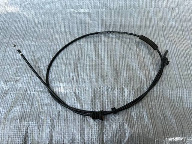 Тяга привода замка капота Volkswagen Transporter T5