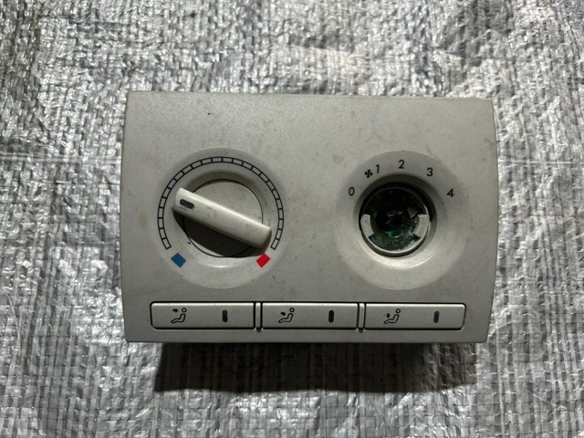VAG 7H5919158BY20 в наличии Николаев