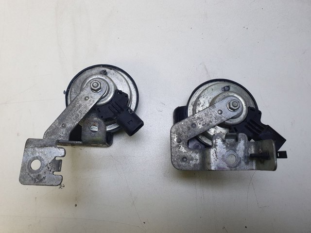 Клаксон Volkswagen Passat B7