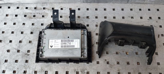 RENAULT 8200001376B Дисплей многофункциональный в наличии Черкассы