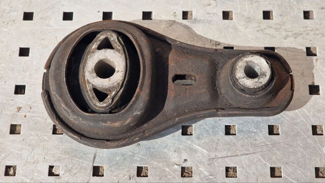 RENAULT 8200049243 Нижняя опора двигателя в наличии Хмельницкий