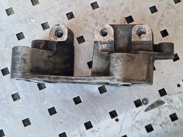RENAULT 8200140428 в наличии Кривой Рог