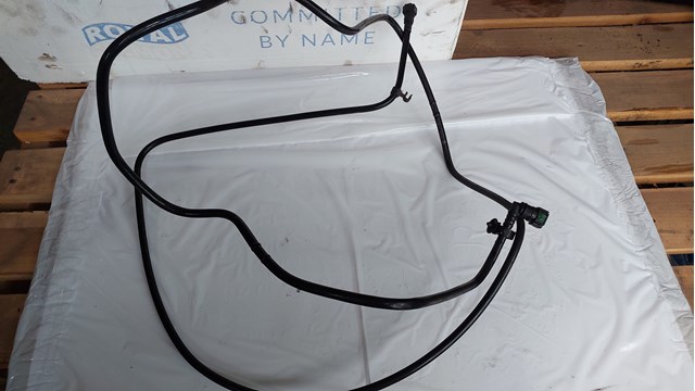 8200338434 RENAULT Трубка топливная, от бака к топливному фильтру купить в Каменское