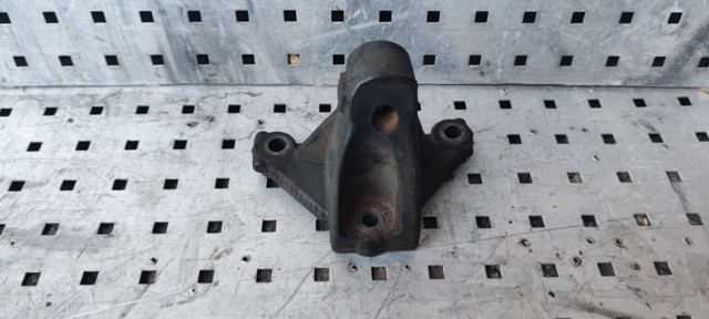 RENAULT 8200404276 в наличии Ужгород