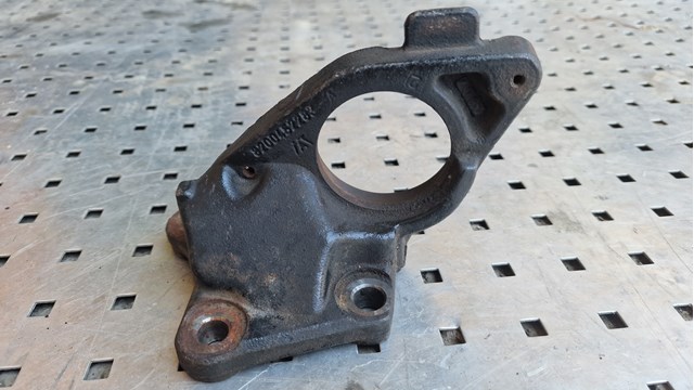 8200452283 RENAULT Опора подвесного подшипника передней полуоси купить в Кривой Рог