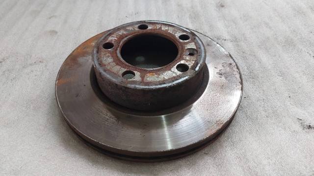 Передний тормозной диск Renault Master 3