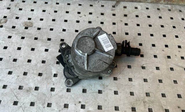 8200902378 RENAULT Насос вакуумный купить в Сумы