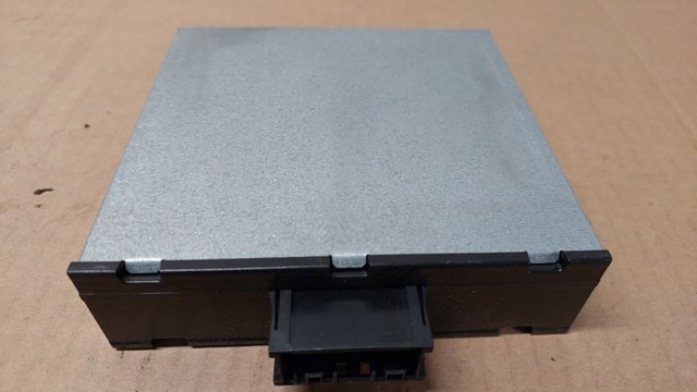 8ES00947920 BMW купить в Днепр