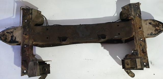 A9013300206 MERCEDES Балка передней подвески (подрамник) купить в Житомир