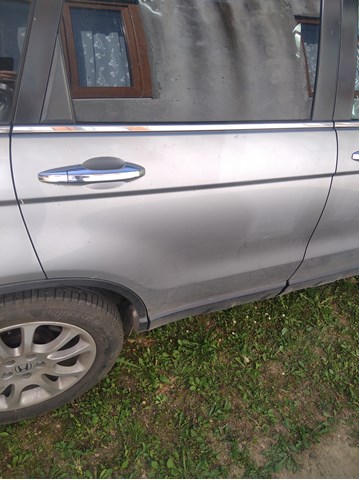 HONDA 67510SWAA00ZZ Дверь задняя правая в наличии Винница