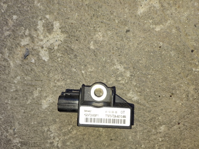 Датчик Эйрбэг передний 77930SWAE11 HONDA
