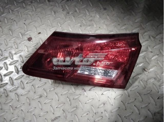 8158153070 TOYOTA Фонарь задний правый внутренний купить в Павлоград