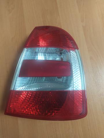 Правый стоп Skoda SuperB 1