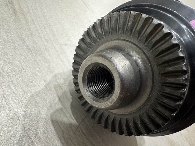 33208487511 BMW Полуось задняя левая купить в Украина
