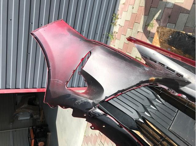 TOYOTA 521190U931 Передний бампер в наличии Ужгород