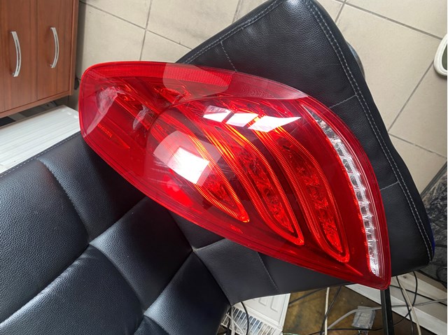 Фонари задние A2229065701 MERCEDES