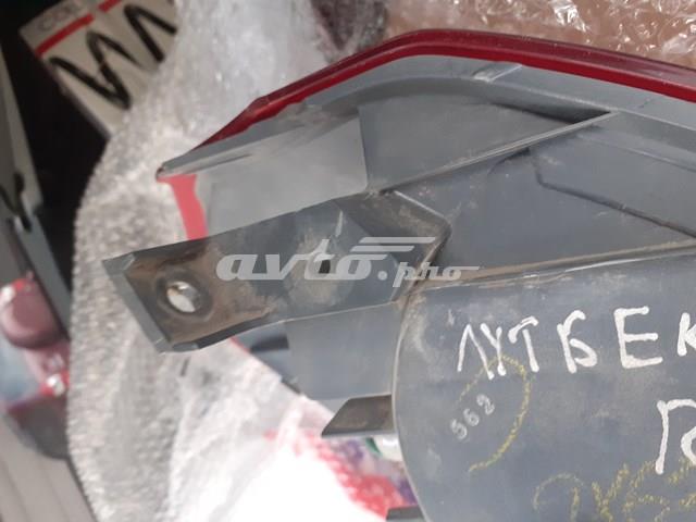 SUBARU 84201AG000 Фонарь задний правый в наличии Чернигов