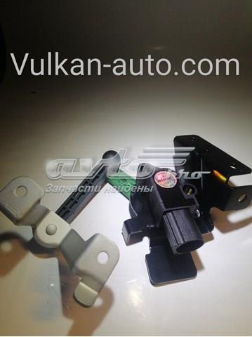 Датчик уровня положения кузова, задний левый RP5Q0512521J ResQparts