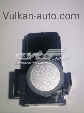 Датчики парковки задний RP8934133140B0 ResQparts