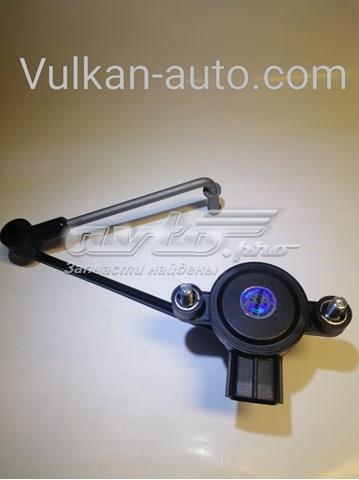 Датчик уровня положения кузова, задний RPANR4687 ResQparts