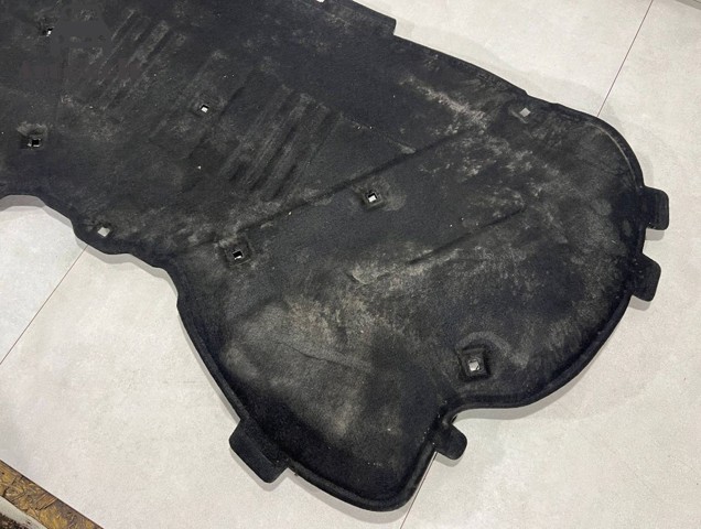 Утеплитель капота 8R0863825 VAG