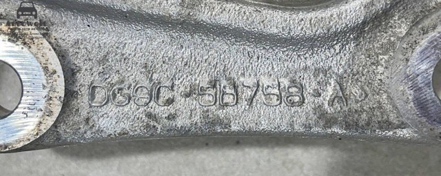Кулак поворотный правый DG9Z5B758B FORD