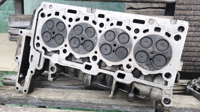 11128513709 BMW Головка блока цилиндров (ГБЦ) купить в Хмельницкий