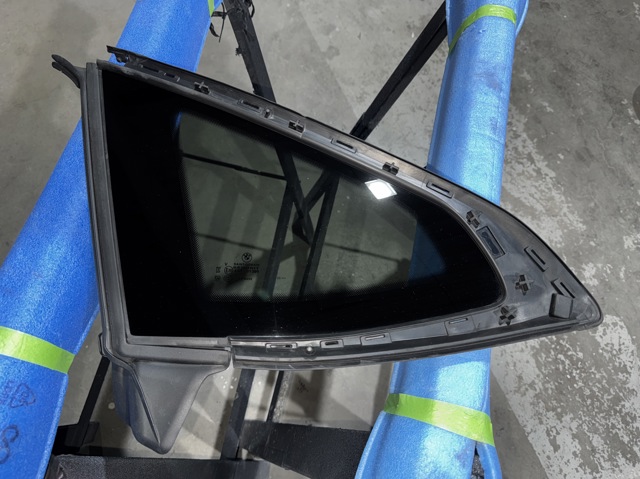 Накладка (молдинг) порога наружная правая 51777363396 BMW