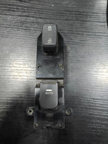 HYUNDAI 935752T010 в наличии Ужгород
