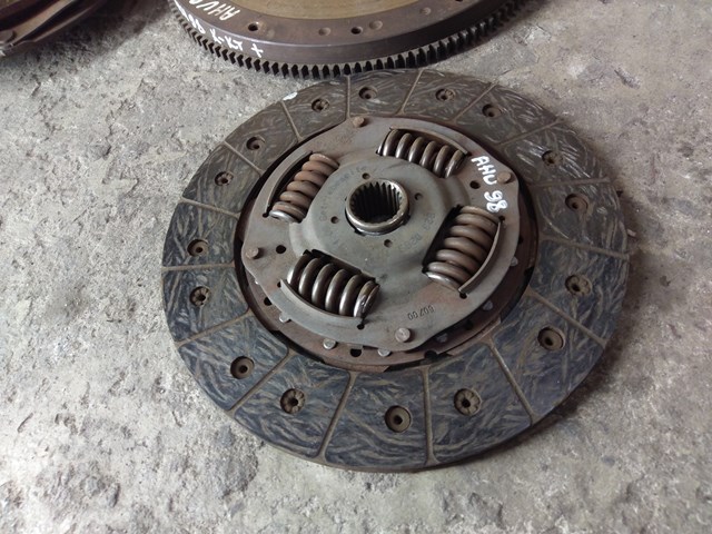 026105269L VAG Маховик купить в Ровно