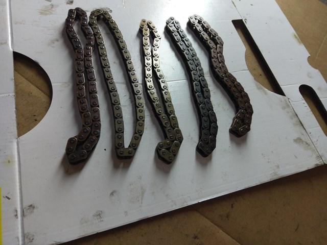 Цепь распредвала Skoda SuperB 1