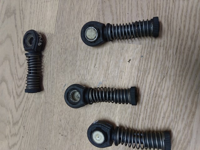 1J0711761A VAG Наконечник троса переключения передач