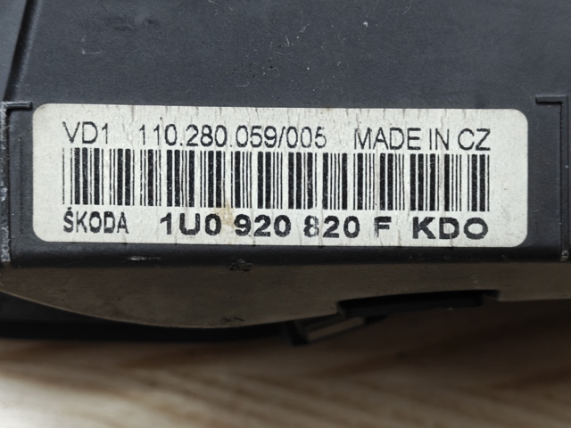 1U0920820F VAG Панель приборов купить в Винница