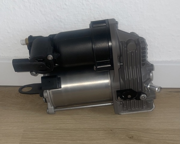 Компрессор пневмоподкачки (амортизаторов) 2513202704 MERCEDES