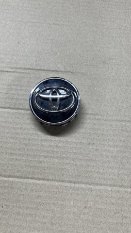 Колпак колесного диска 4260306150 TOYOTA