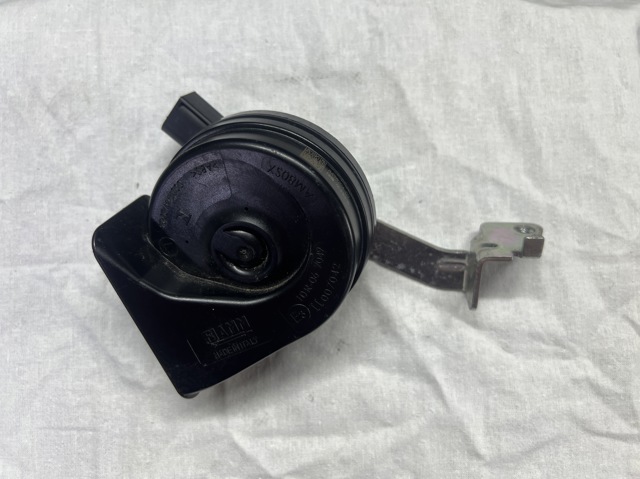 Сигнал звуковой (клаксон) 8496204 BMW