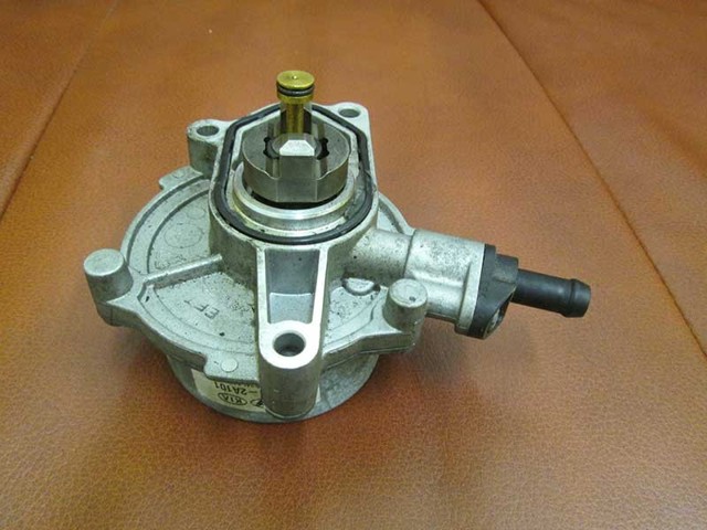 Насос вакуумный 288102A101 HYUNDAI