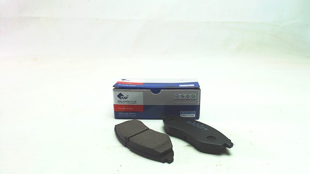 Колодки тормозные передние дисковые 95231011 KAP
