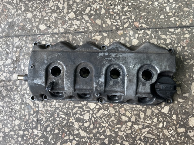 132648H801 NISSAN Клапанная крышка купить в Кривой Рог