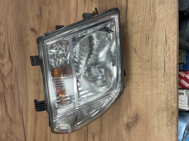 Фара комбинированная, передняя 26010EB30A NISSAN