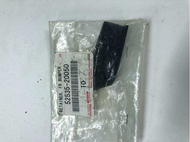 TOYOTA 5253520050 Кронштейн бампера переднего правый в наличии Ирпень