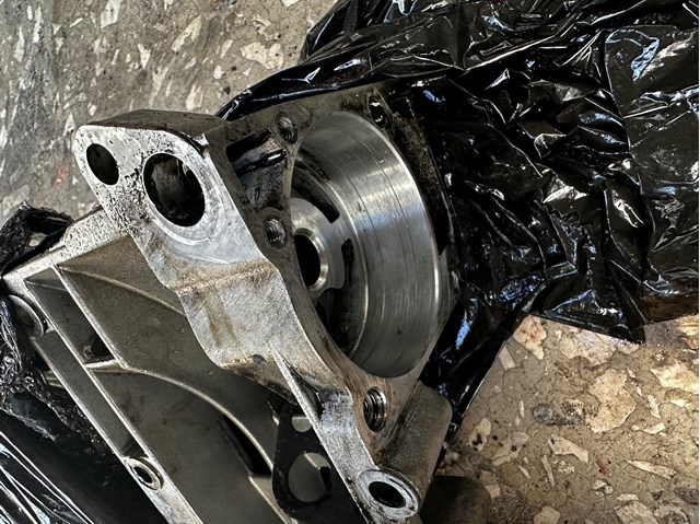 LPF101250 LAND ROVER Насос масляный купить в Киев