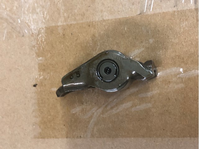 MD375091 MITSUBISHI Коромысло клапана (рокер) купить в Черновцы