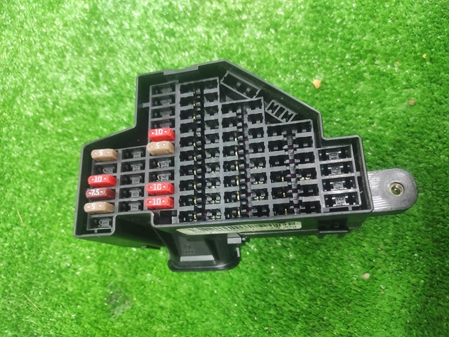 VAG 1K1941824 Блок предохранителей в наличии Винница