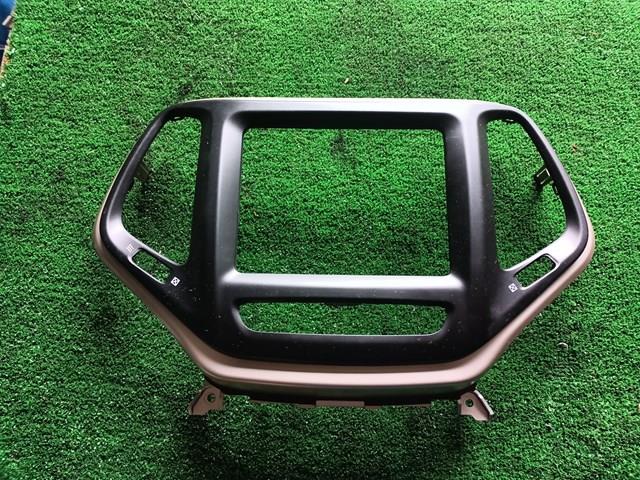 CHRYSLER 68160143AA Блок кнопок центральной консоли в наличии Черновцы
